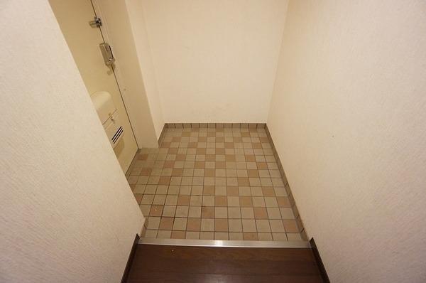 カルム千里山土井 玄関