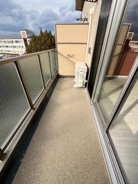 豊中市大字上新田マンション バルコニー