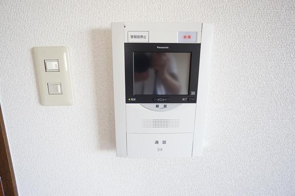 サンヒルズ千里 セキュリティ
