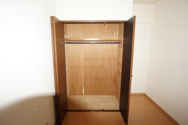 イーストヴィレッジ宮の前 収納
