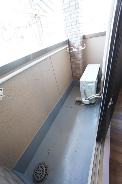 千里山弐番館（301） バルコニー