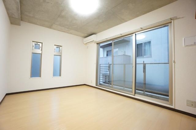 吹田市泉町マンション リビング