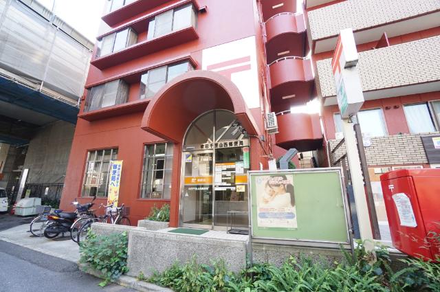 吹田千里山西郵便局：136m