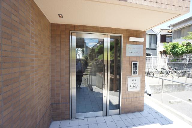 吹田市千里山東マンション エントランス