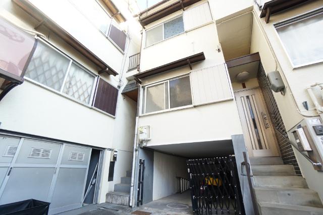 千里山竹園1丁目タウンハウス 外観