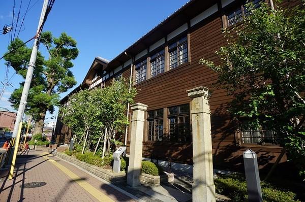 吹田市立千里山・佐井寺図書館：380m