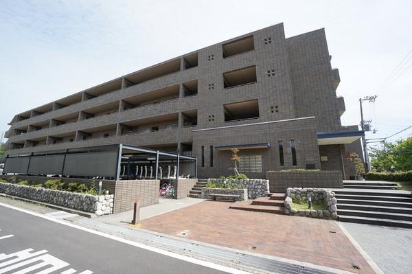 オンライン内覧実施中