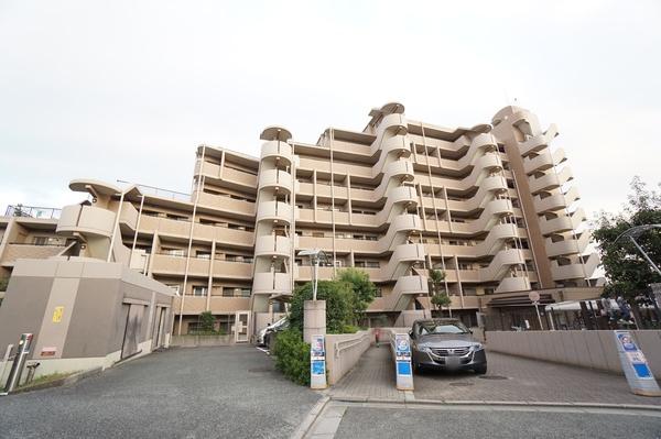 千里山西アーバンコンフォート 外観