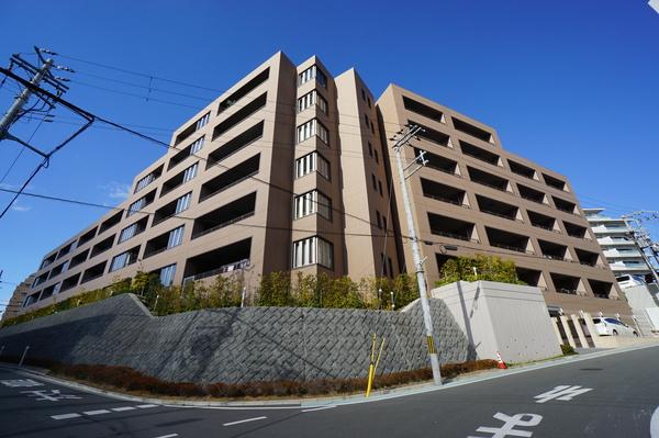 ウェリス千里山レジデンス 外観