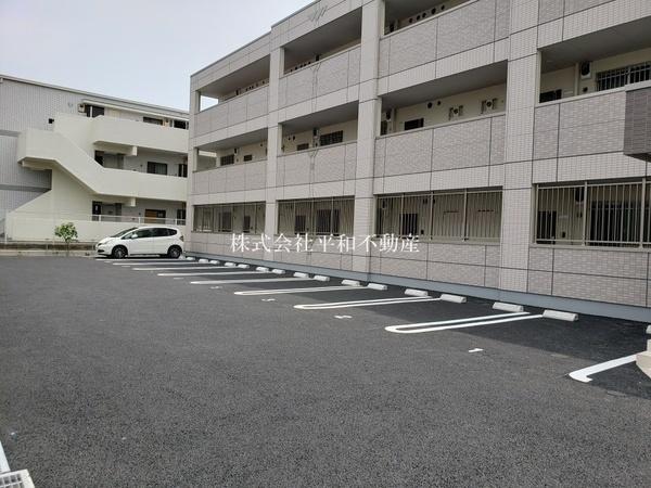 Laforet Monte（106） 駐車場