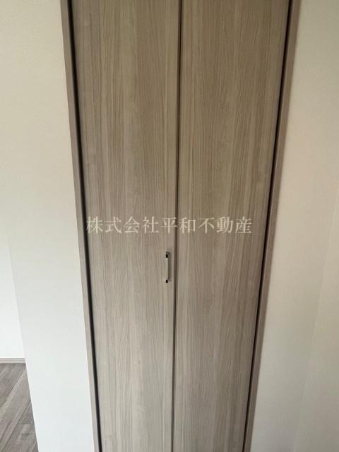 ヴァンベール小机（101） 収納
