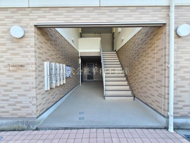 カーサセルロ（105） エントランス