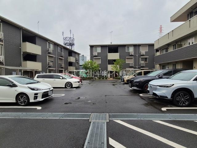 Regulus　C棟（202） 駐車場