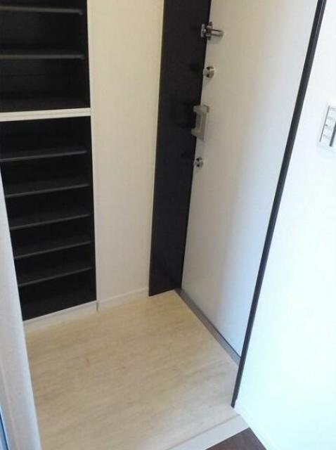ＭＡＩＳＯＮ　ｄｅ　ＬＩＢＲＥ（103） 玄関
