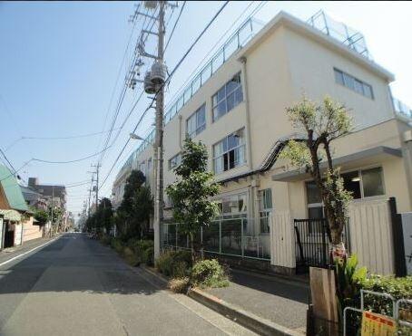 大田区立矢口小学校：97m