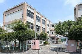 大田区立梅田小学校：841m