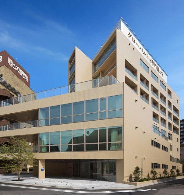 私立グローバルBiz専門職大学：2499m