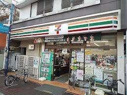 セブンイレブン矢口渡駅前店：238m