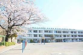 大田区立蒲田小学校：238m