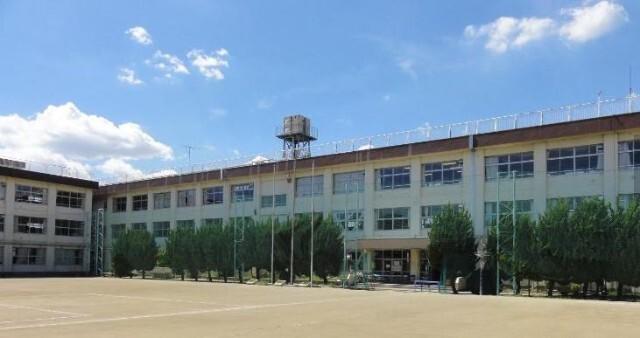 大田区立蓮沼中学校：423m