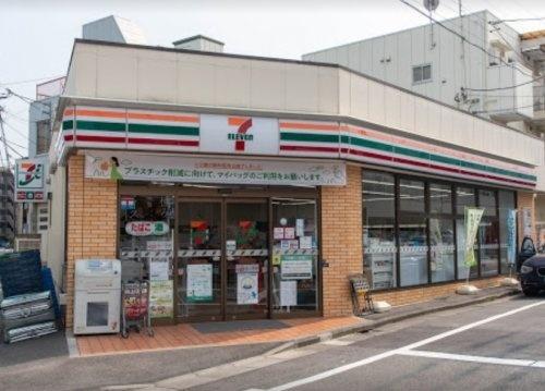 セブンイレブン大田区下丸子1丁目店：124m