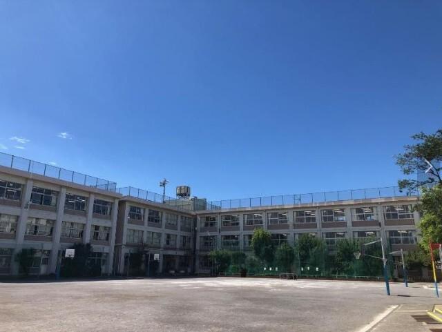 大田区立松仙小学校：435m