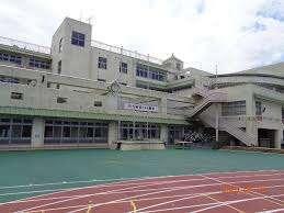 大田区立羽田小学校：765m