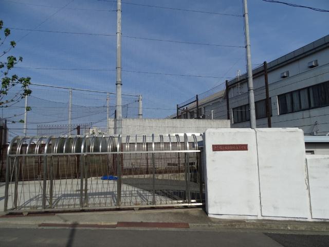 東京都立田園調布高校：355m