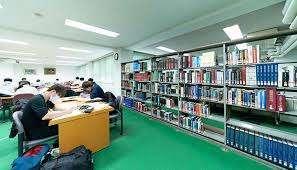 昭和医科大学図書館：528m