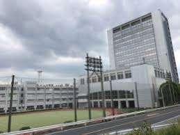 川崎市立川崎総合科学高校：1277m