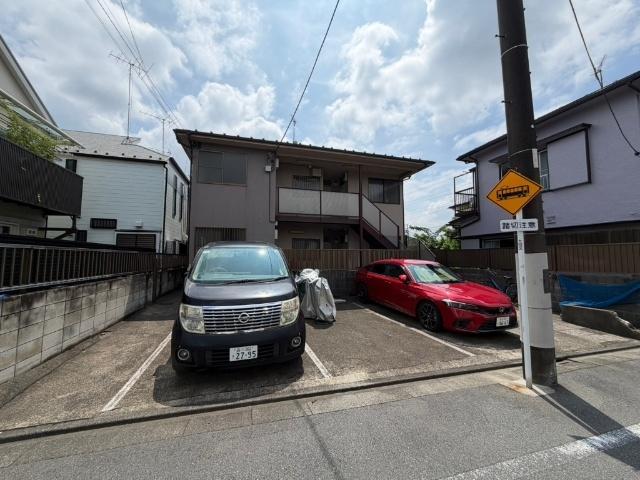 テラスイーストヒルズ（203） 駐車場