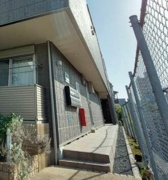 ＭＡＩＳＯＮ　ｄｅ　ＬＩＢＲＥ（103） エントランス