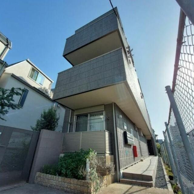 ＭＡＩＳＯＮ　ｄｅ　ＬＩＢＲＥ（103） 外観