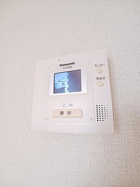 ベリエ（203） 玄関