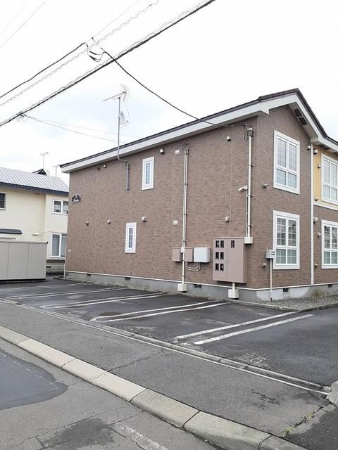 ベリエ（203） 駐車場