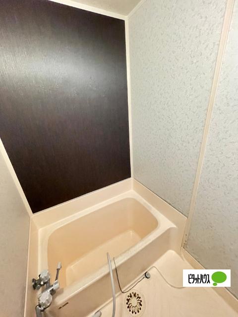 新明５貸家 部屋画像