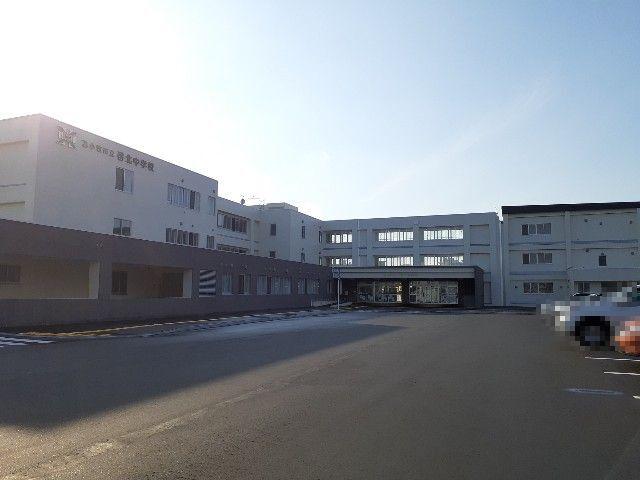 啓北中学校：750m