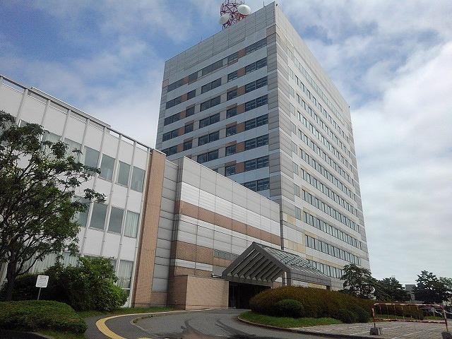 苫小牧市役所：1100m