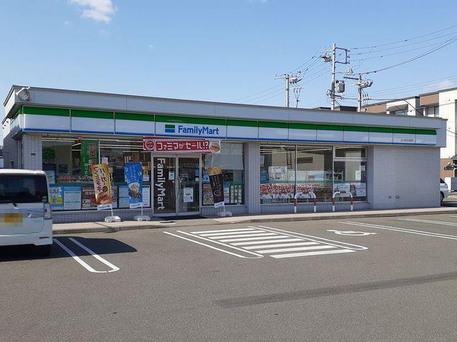 ファミリーマート住吉店：350m