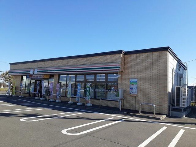 セブンイレブン宮前町店：341m