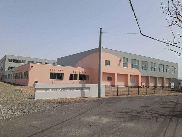 苫小牧東小学校：1100m