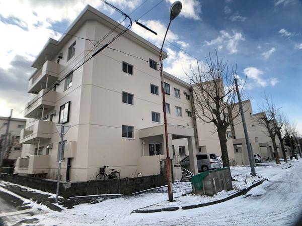 日欧パーク元中野Ａ棟 外観