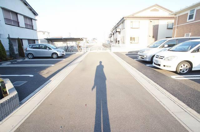 メゾン・ド・フラン（103） 駐車場
