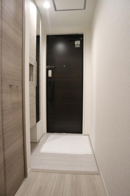 ラポーム西川口（302） 玄関