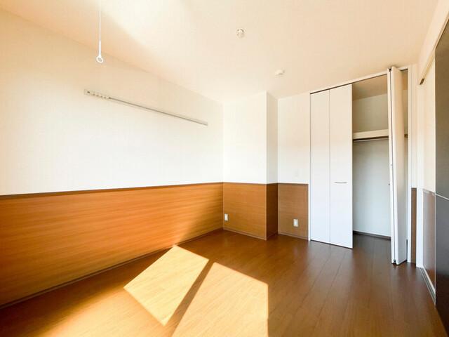 ＢＲＩＬＬＩＡＮＴ　ＦＬＡＴＳ（302） 部屋画像