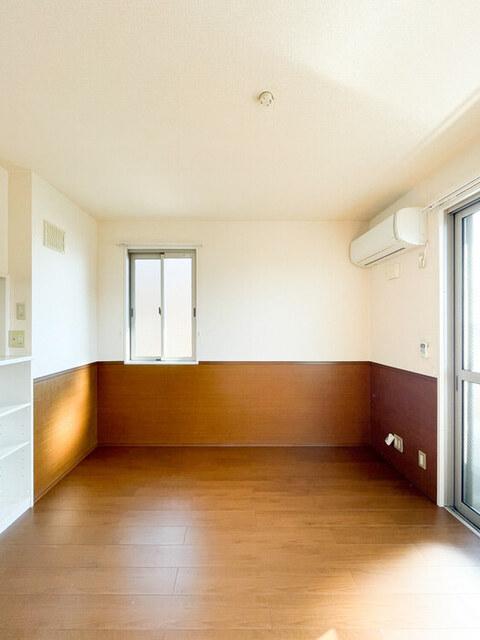 ＢＲＩＬＬＩＡＮＴ　ＦＬＡＴＳ（302） 部屋画像