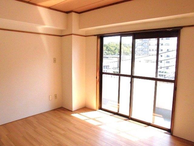 アベニールクニヤ（303） 部屋画像