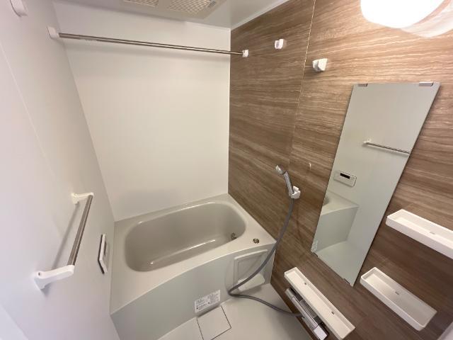 ココ・ジェルベラ 部屋画像