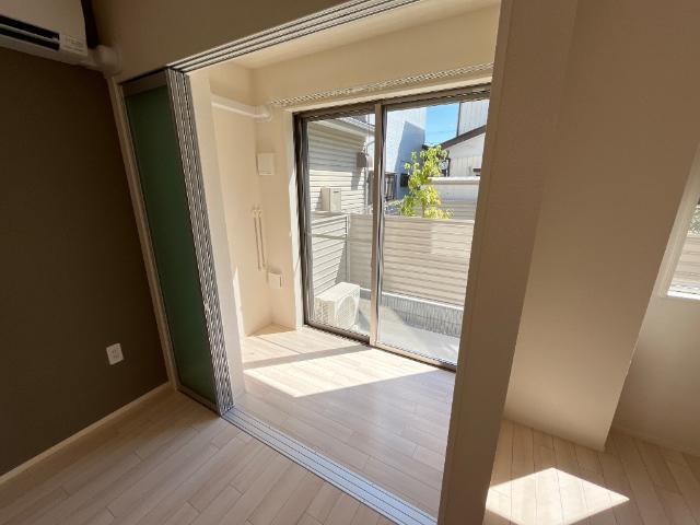 ココ・ジェルベラ 部屋画像