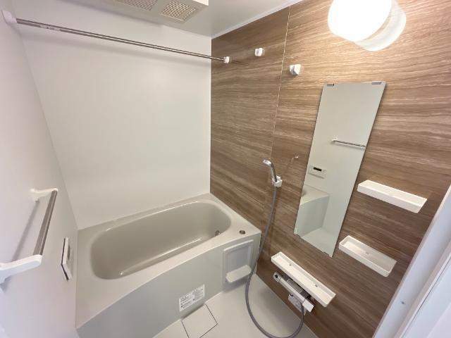 ココ・ジェルベラ 部屋画像